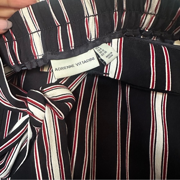 Wide Leg Striped Pants - Picture 3 of 4